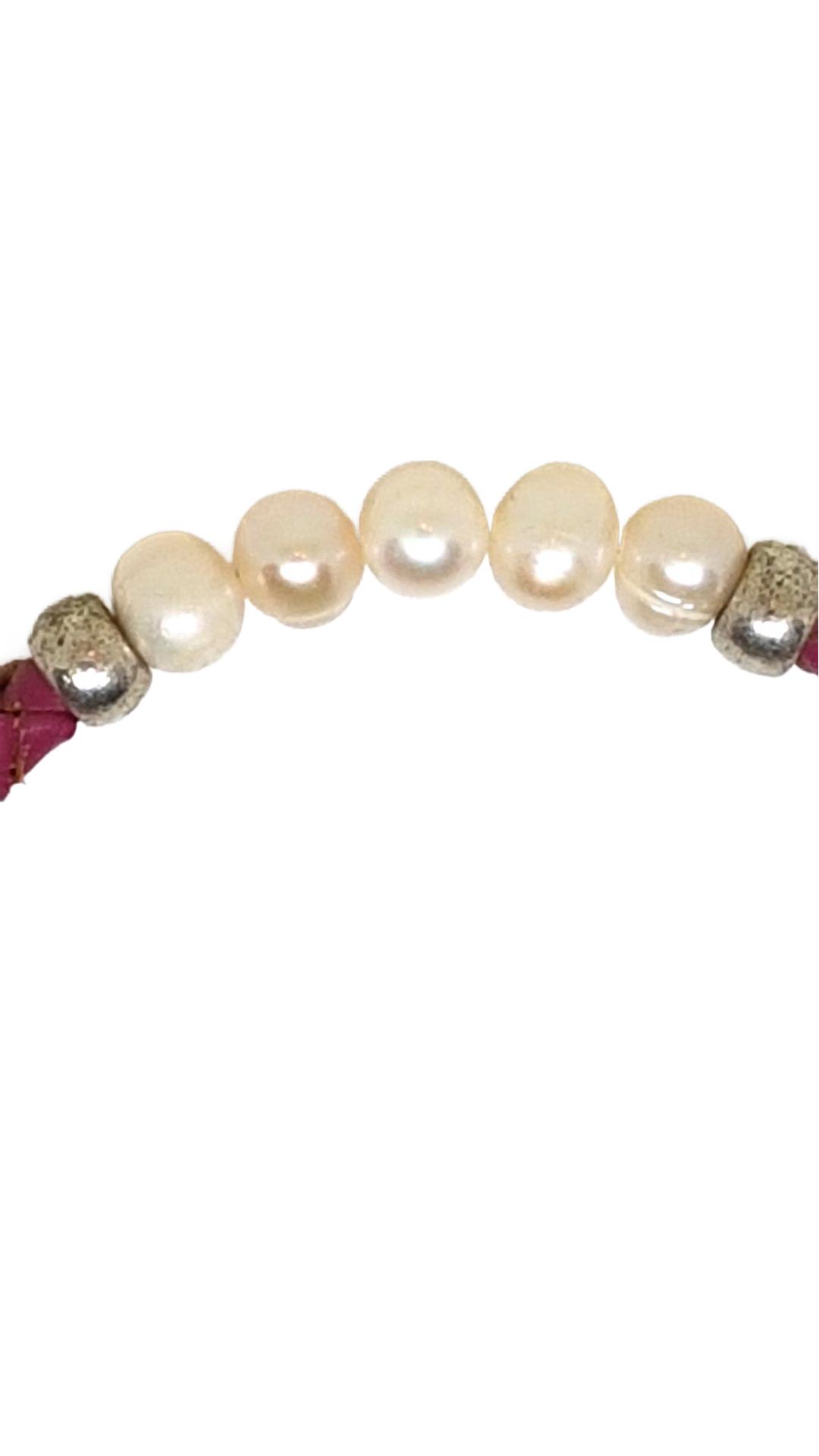 Armband aus echt Leder mit echten Süßwasserperlen von Lanzarote (Handarbeit)